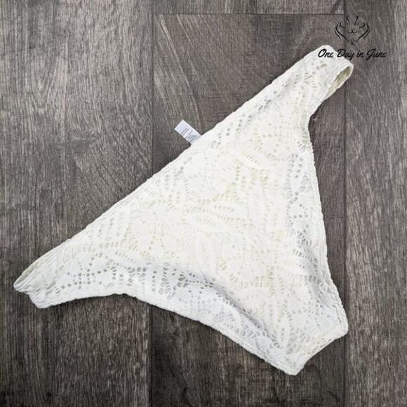 American Eagle Outfitters Aerie Cheeky Bikini Bottom Size L - Picture 2 of 3